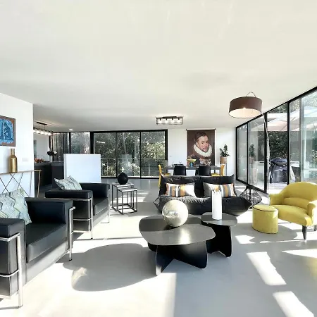 Amazone Villa